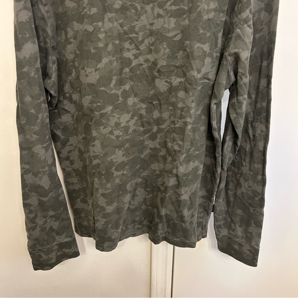 Abercrombie & Fitch Men’s Long Sleeve Camo Tee Olive Green Size Large Super Soft - Picture 7 of 7